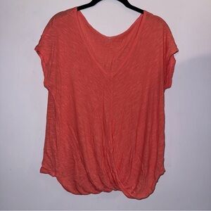 a.n.a women’s size medium short sleeve T-shirt orange